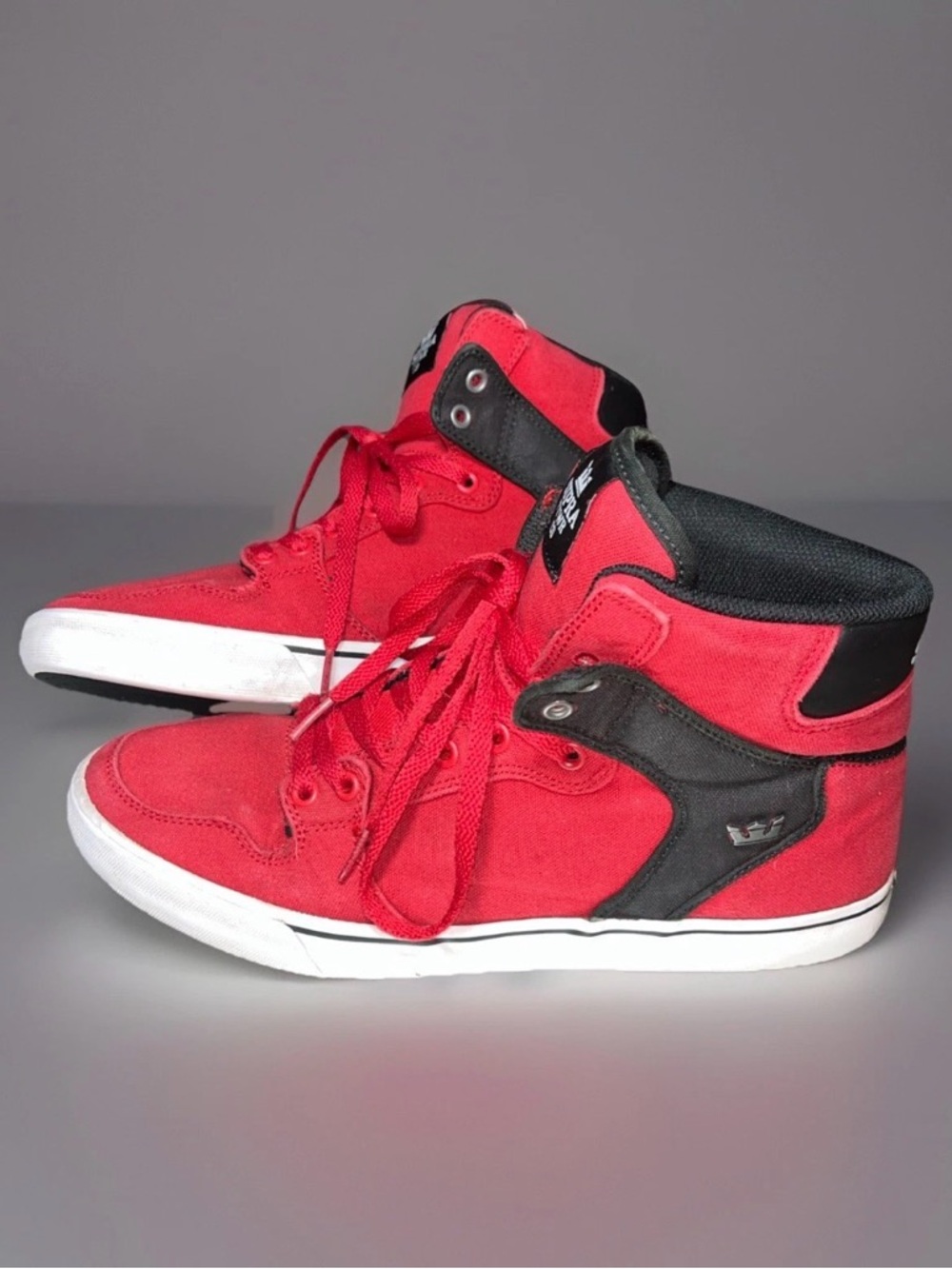 Supra Vaider Mens 11.5 Red Canvas High Top Lace Up Skate Sneakers RARE 🔥